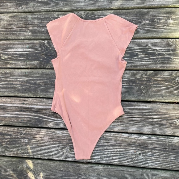 Bodysuit: Ribbed Square Neck - Picture 3 of 9